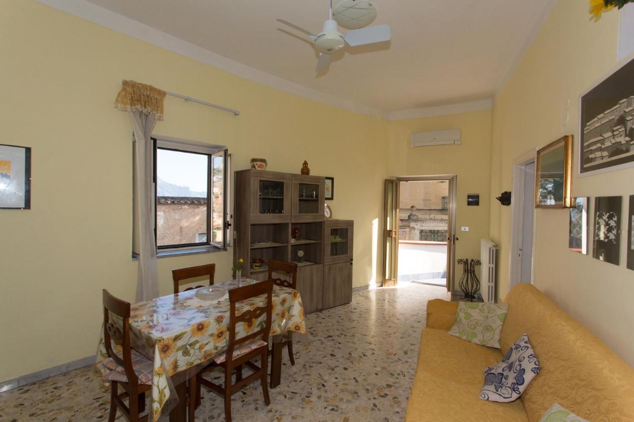 House Sun And Moon Apartment Amalfi Ngoại thất bức ảnh